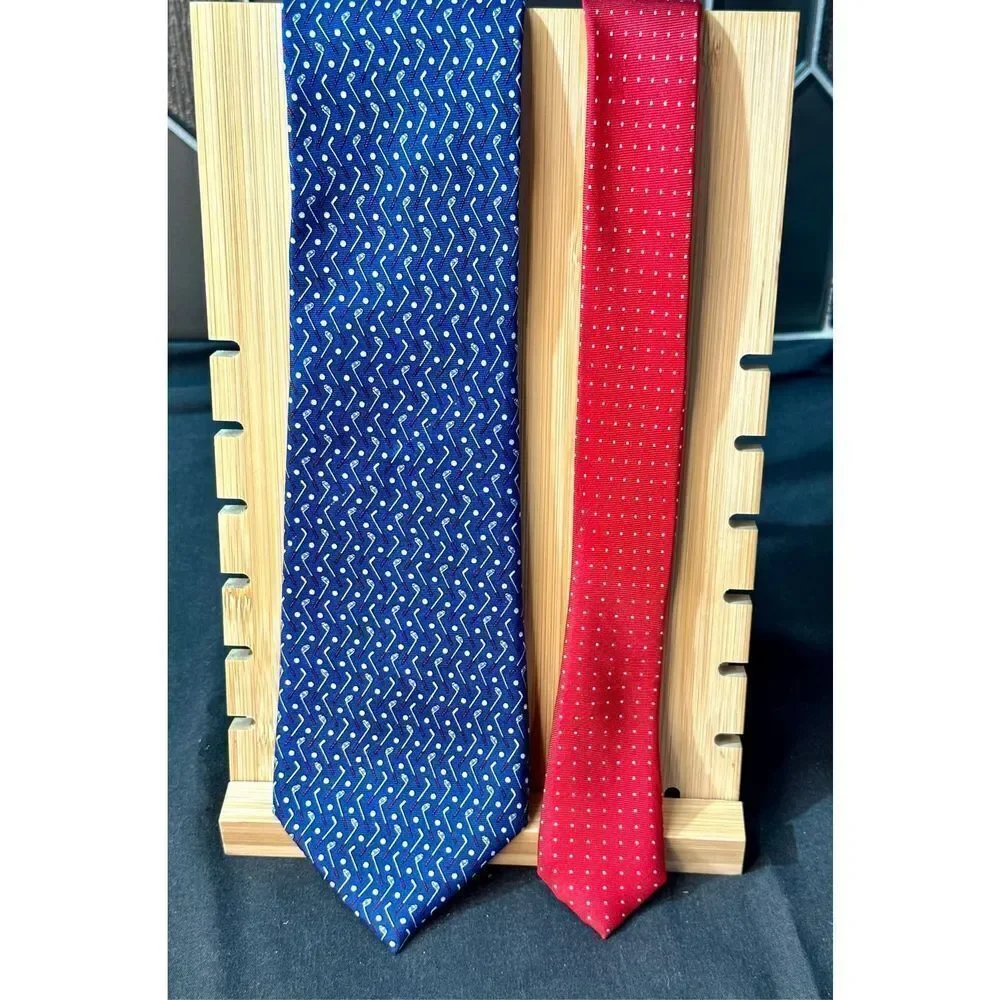 Tommy Hilfiger blue and red 100% silk golf tie
